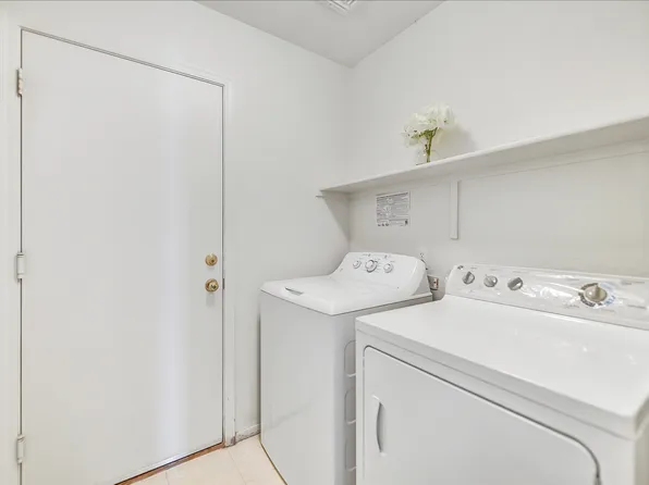 2432 W Romley Rd, Phoenix, AZ 85041