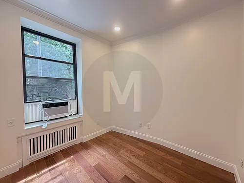 159 E 99th St #1X Photo 1