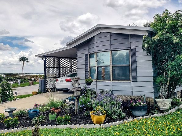65 Eden Dr