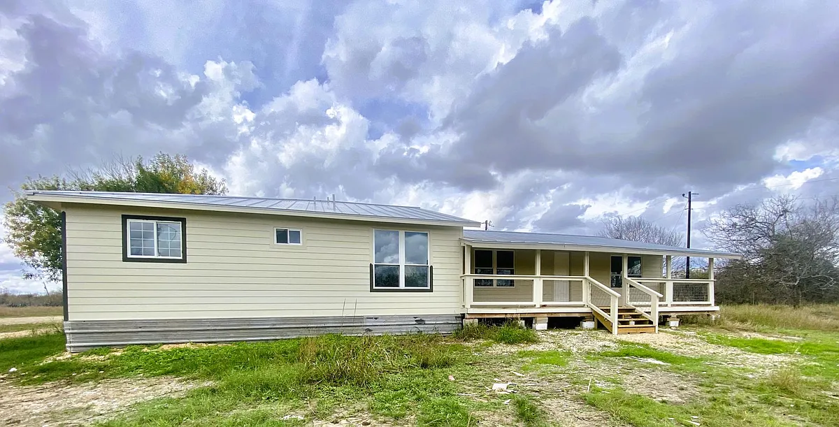 Building Photo - 10888 State Park Rd