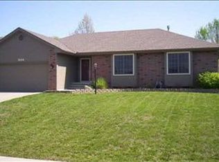 3014 SE Peck Rd, Topeka, KS 66605