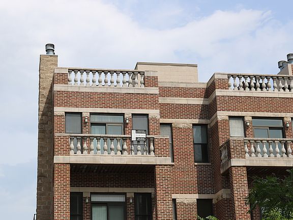 2nd image of 3503 N Sheffield Ave APT 3N