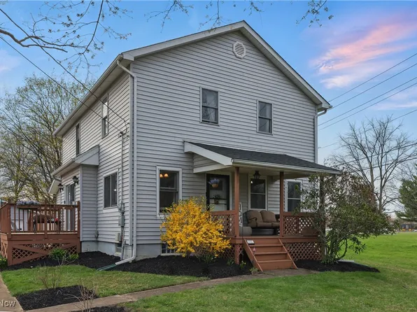 272 Moore Rd, Avon Lake, OH 44012