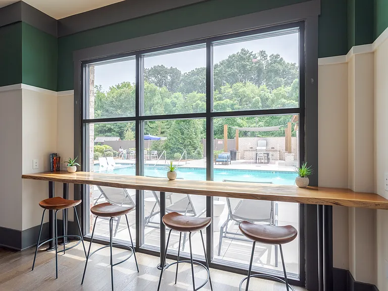 One Riverside Apartments — Photo 18