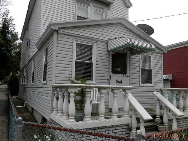 2nd image of 8820 103rd Ave