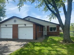 2741-2743 Charles Dr, Grove City, OH