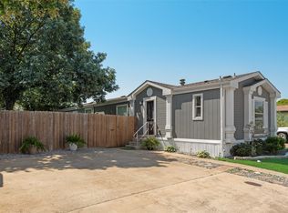 706 Park Creek Ave, Forney, TX 75126