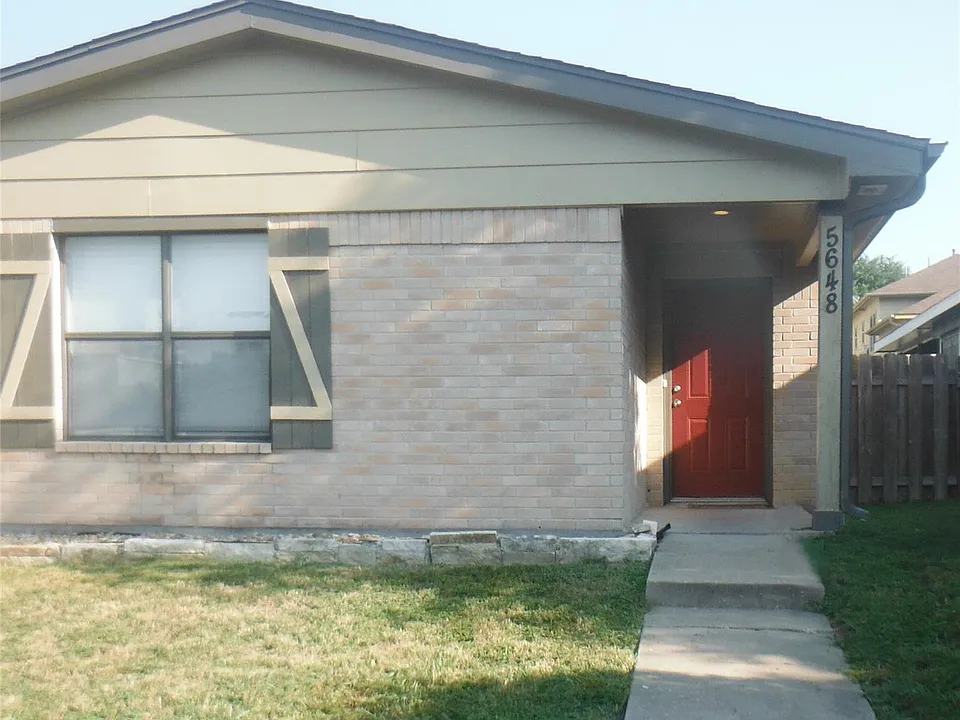 5648 Pinon Vista Dr