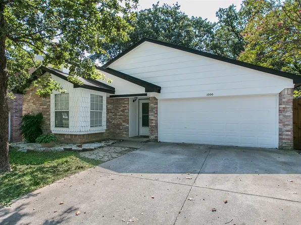 1000 W Lovers Ln, Arlington, TX 76013