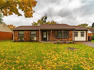 407 Skipper Ct, Englewood, OH