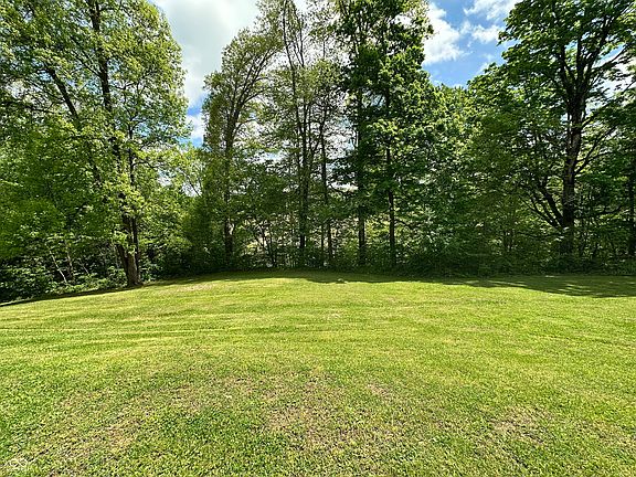 3rd image of 8600 Owl Hollow Rd