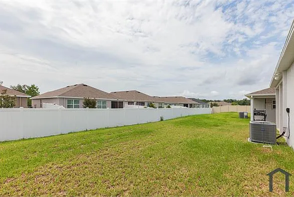 11757 Gerbera Daisy Loop — Photo 23