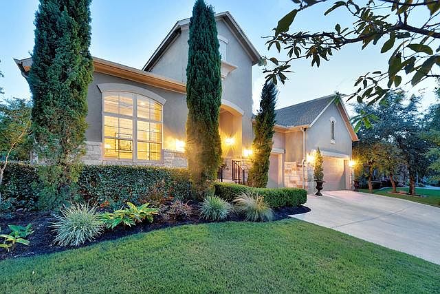 1st image of 219 Lake Como Dr