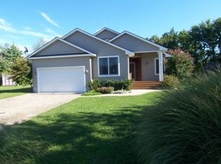 28 Assawoman Ave, Ocean View, DE