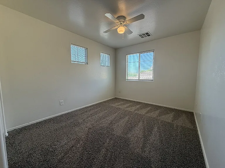 7258 W Palmaire Ave — Photo 24