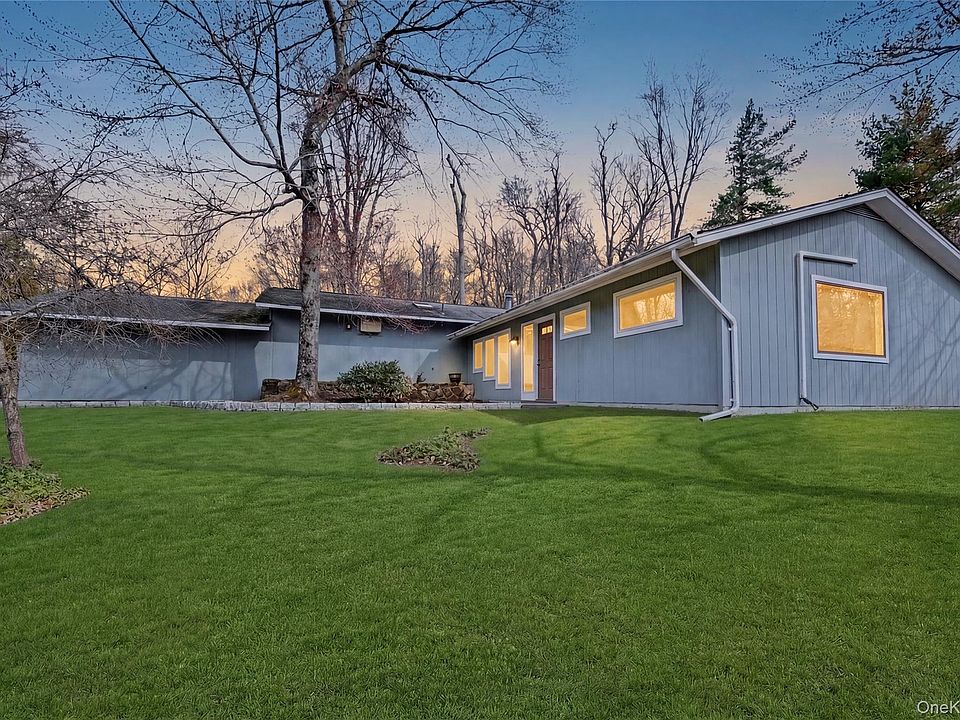 1st image of 493 Mitchell Drive