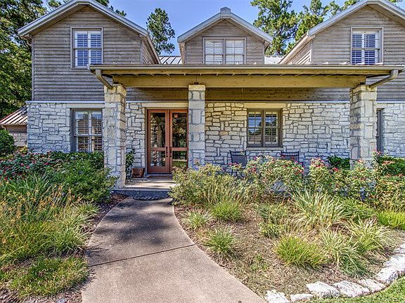 2nd image of 205 Sonterra Dr