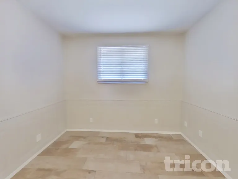 826 W Del Rio St — Photo 10