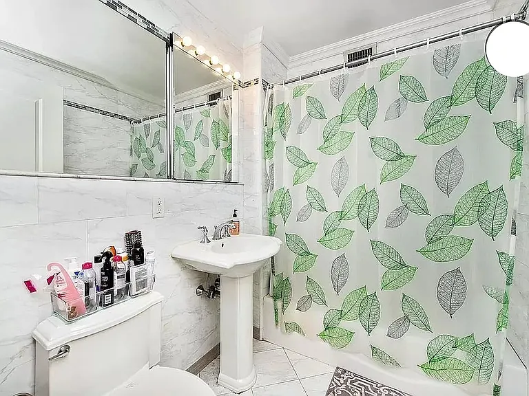 420 E 11th St #3-B — Photo 8