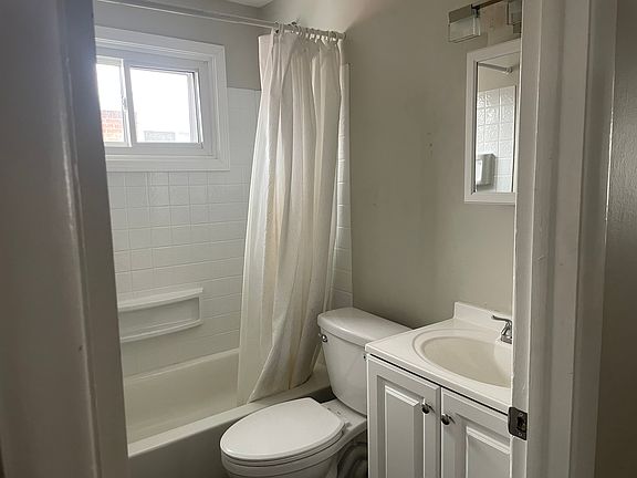 4th image of 3208 Walden Ave APT 4