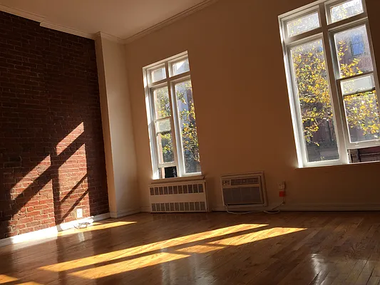 Rented by GPA Realty | media 18