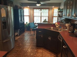 2748 S Ryan Pl, Springfield, MO 65807