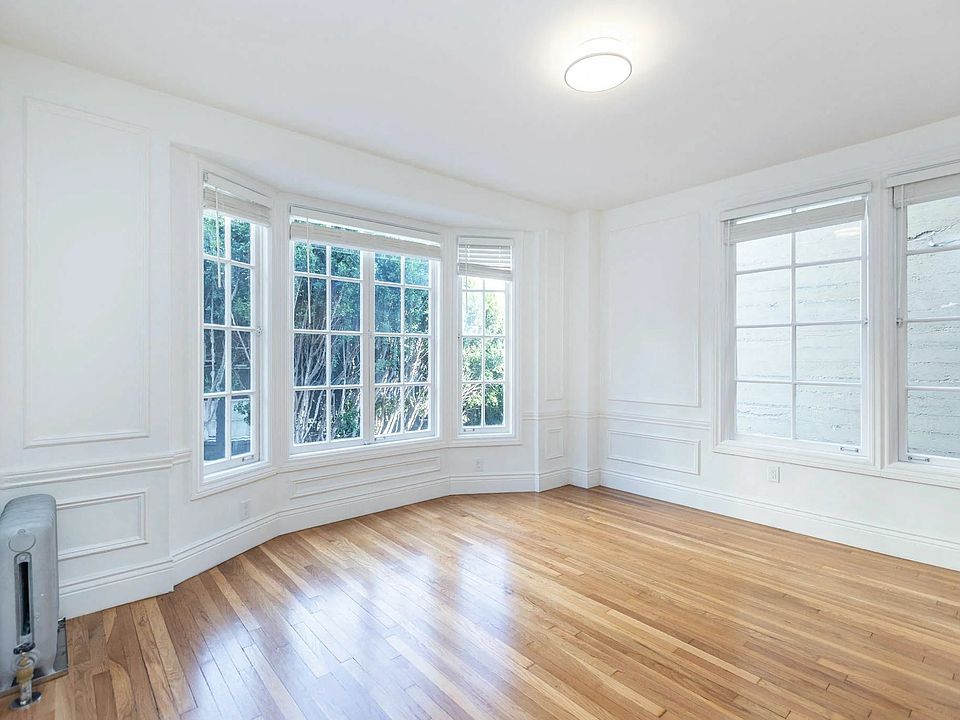 1st image of 657 Powell St #206