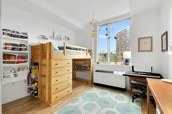 Sold by Compass | media 6
