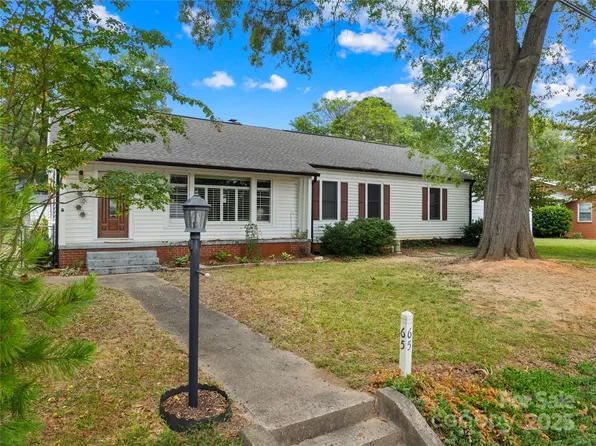 65 Glendale Ave SE, Concord, NC 28025
