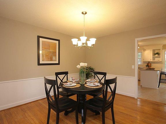 Formal dining room