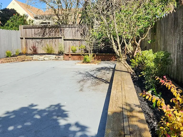 40 Francis St — Photo 47