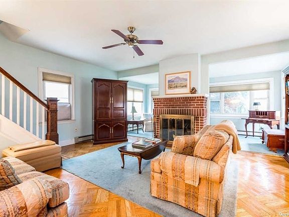 4th image of 29-20 214th St