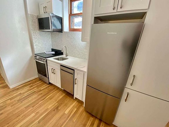 2nd image of 249 W 11th St APT 3W