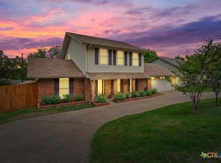 824 Cliffside Dr, Harker Heights, TX 76548