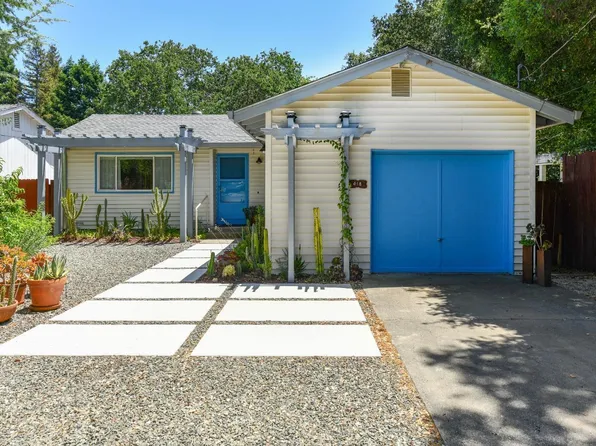 418 Siesta Way, Sonoma, CA 95476