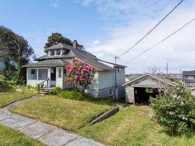 118 SW Brook St, Newport, OR, 97365