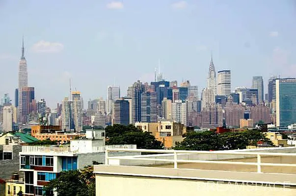 Rented by Dream Space Realty | media 59