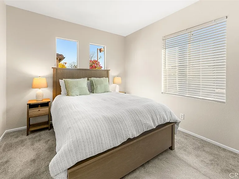 638 Sumner Way — Photo 11