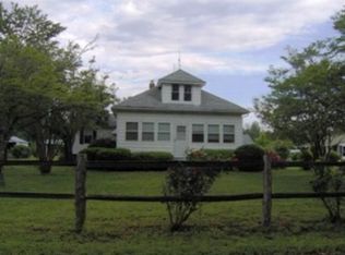 408 Mothershead Neck Rd, Farnham, VA 22460