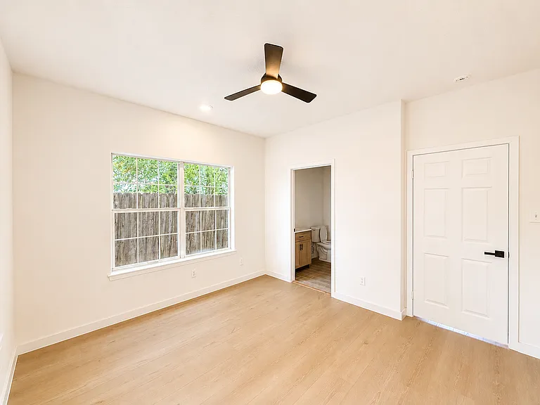 4107 Lark Ln — Photo 17