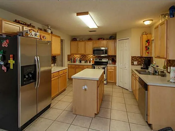 1793 Western Hill Ln, Mascotte, FL 34753