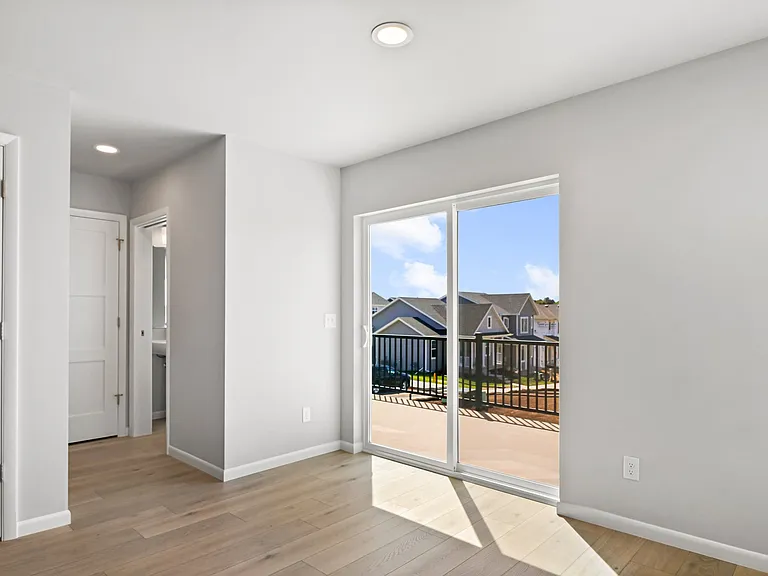 534 Lone Oak Ln — Photo 16