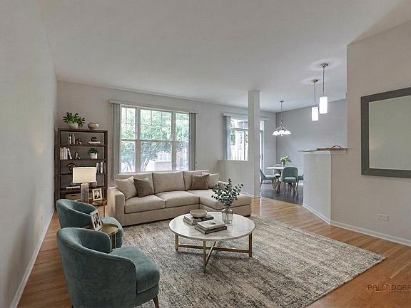 3rd image of 467 Pine Lake Cir