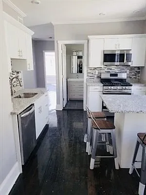 3 bed, 9999 sqft, $3,250 — Photo 4