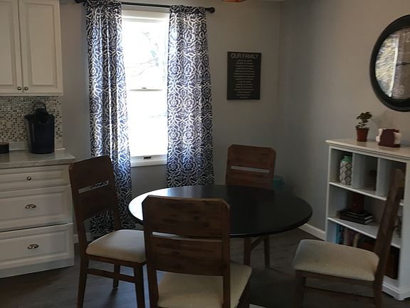 4th image of 28 Camborne Cir