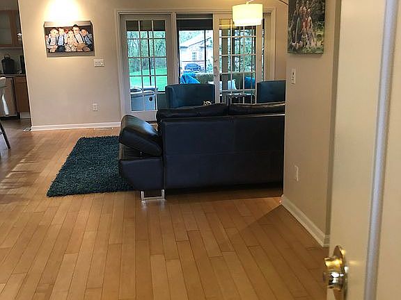 Walk in front door 