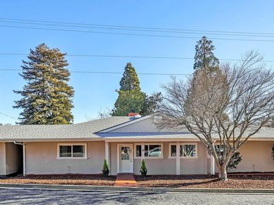 9 Donegal Ct, Pinole, CA, 94564