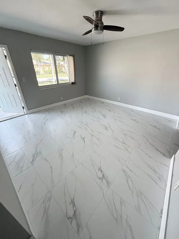 2 bed, 1.0 bath, 1763 sqft, $2,300 — Photo 2