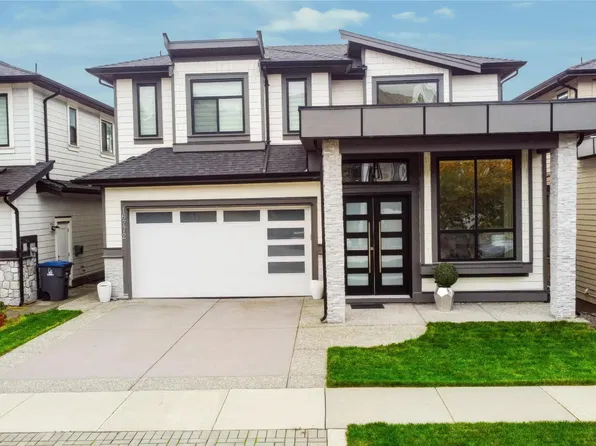 16772 16a Ave, Surrey, BC V3Z 0T3