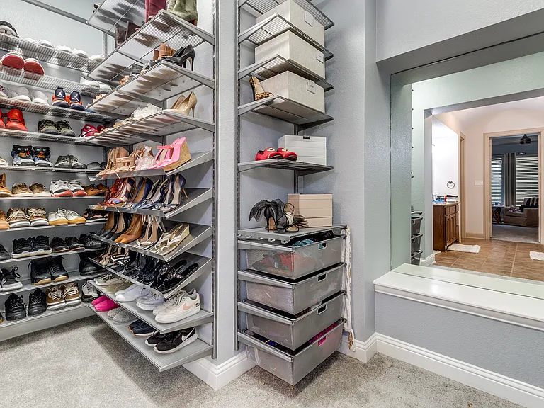 10829 Dixon Branch Dr — Photo 21